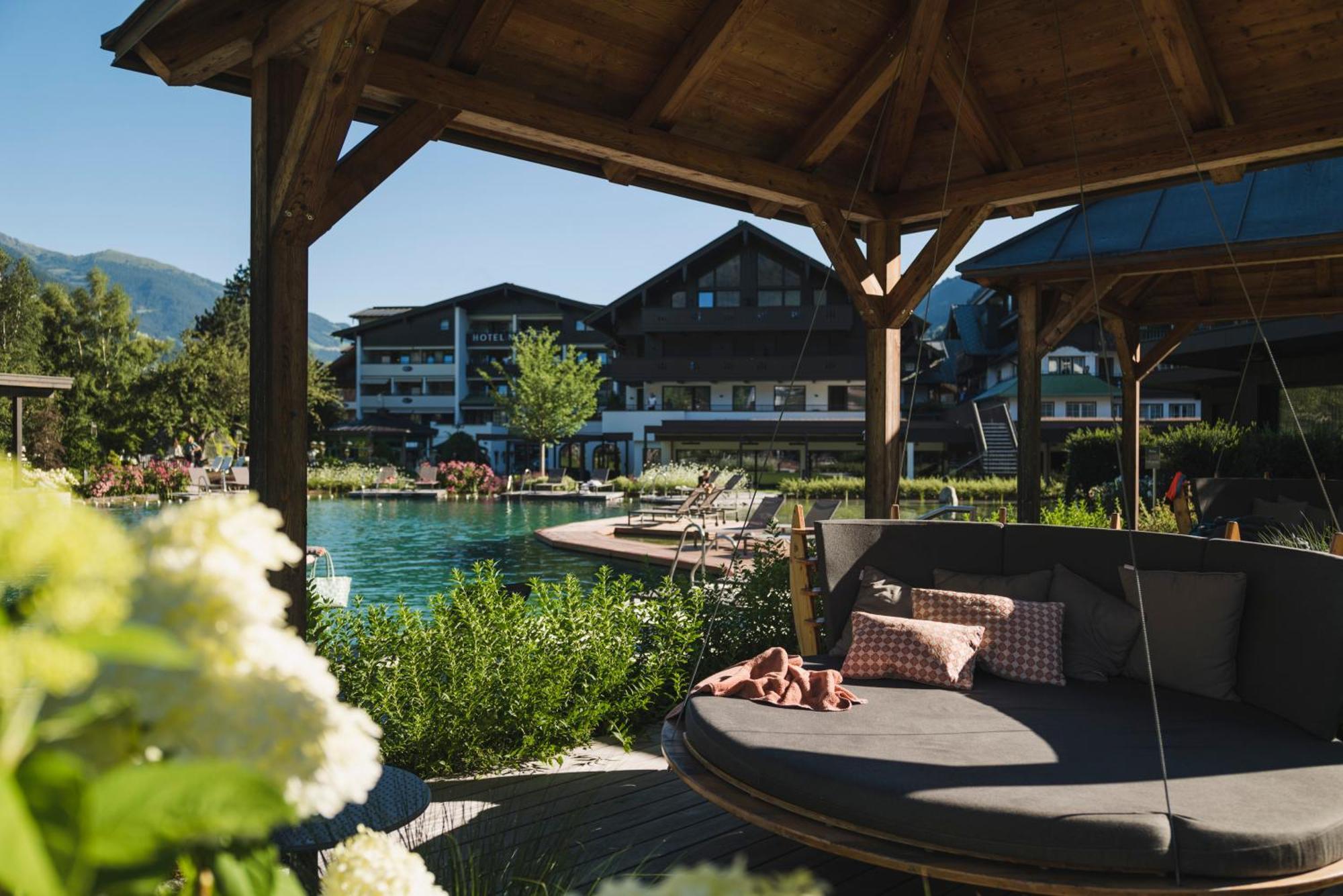 Neuhaus Zillertal Resort Mayrhofen Bagian luar foto